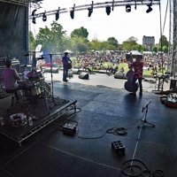 Damo And The Dynamites