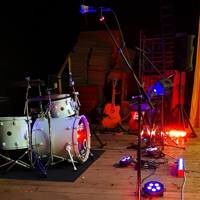 Continuum Covers Band