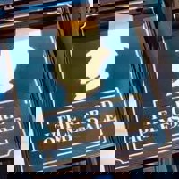 The Lord Holmesdale profile picture